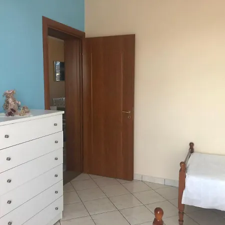 Vila Edan * Vlorë