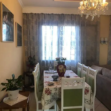 Vila Edan ホームステイ